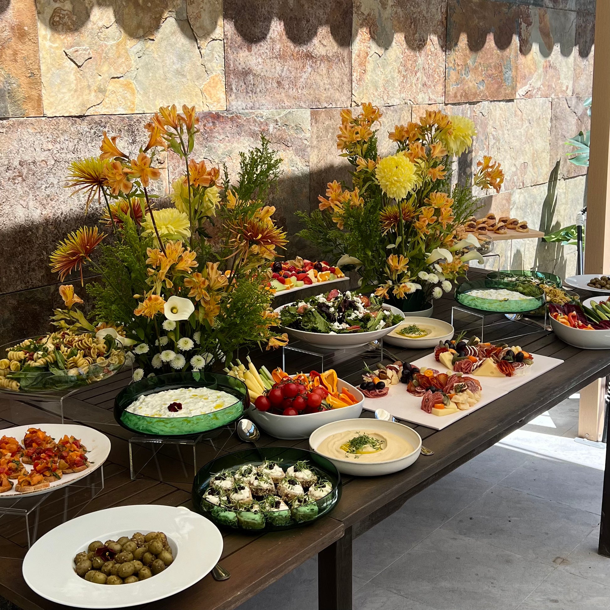 Piato lunch buffet set up, side angle